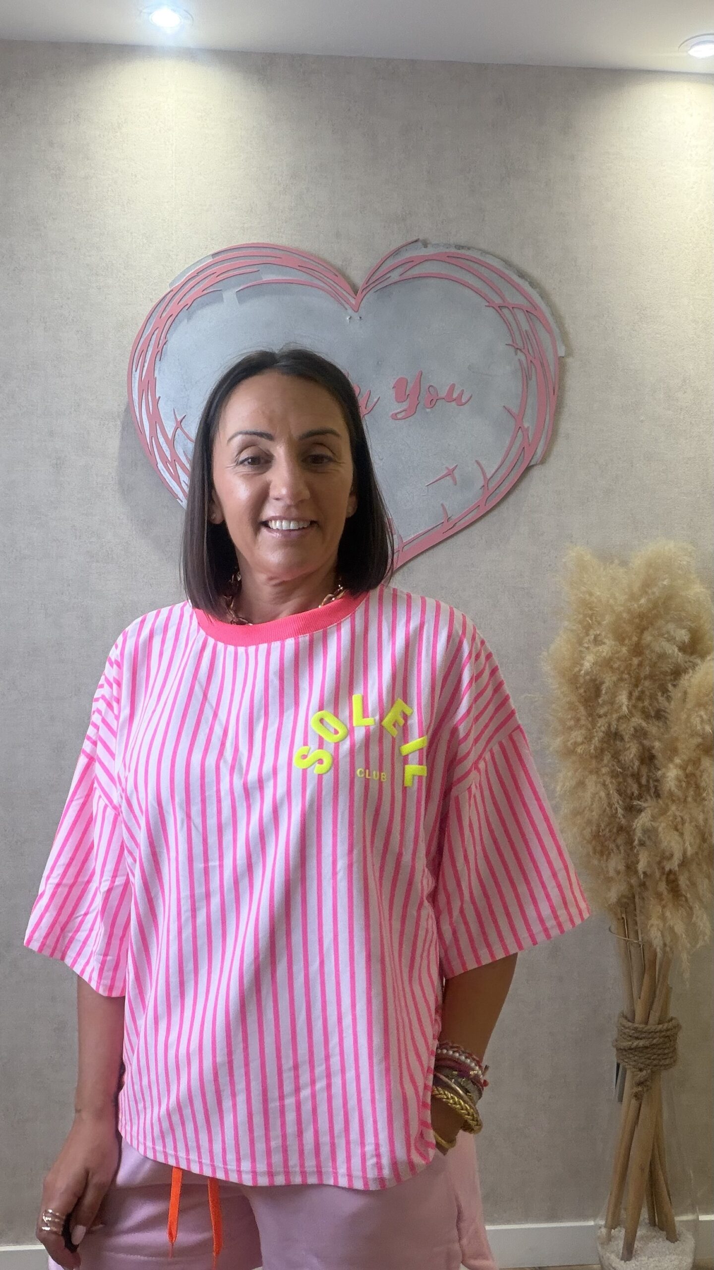 CAMISETA SOLEIL FLUOR ROSA