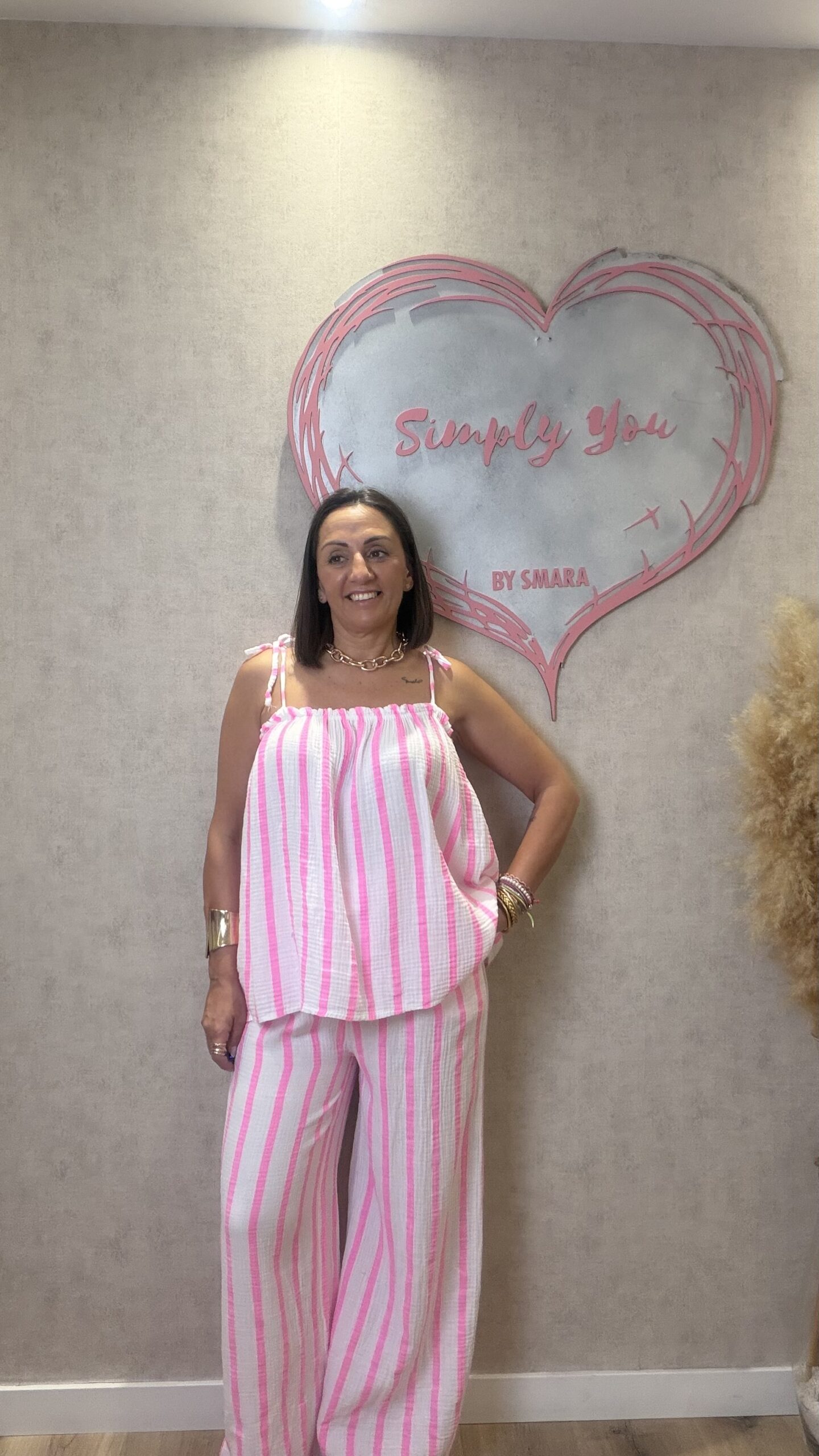 PANTALÓN BAMBULA BLANCO RAYAS FLUOR ROSA