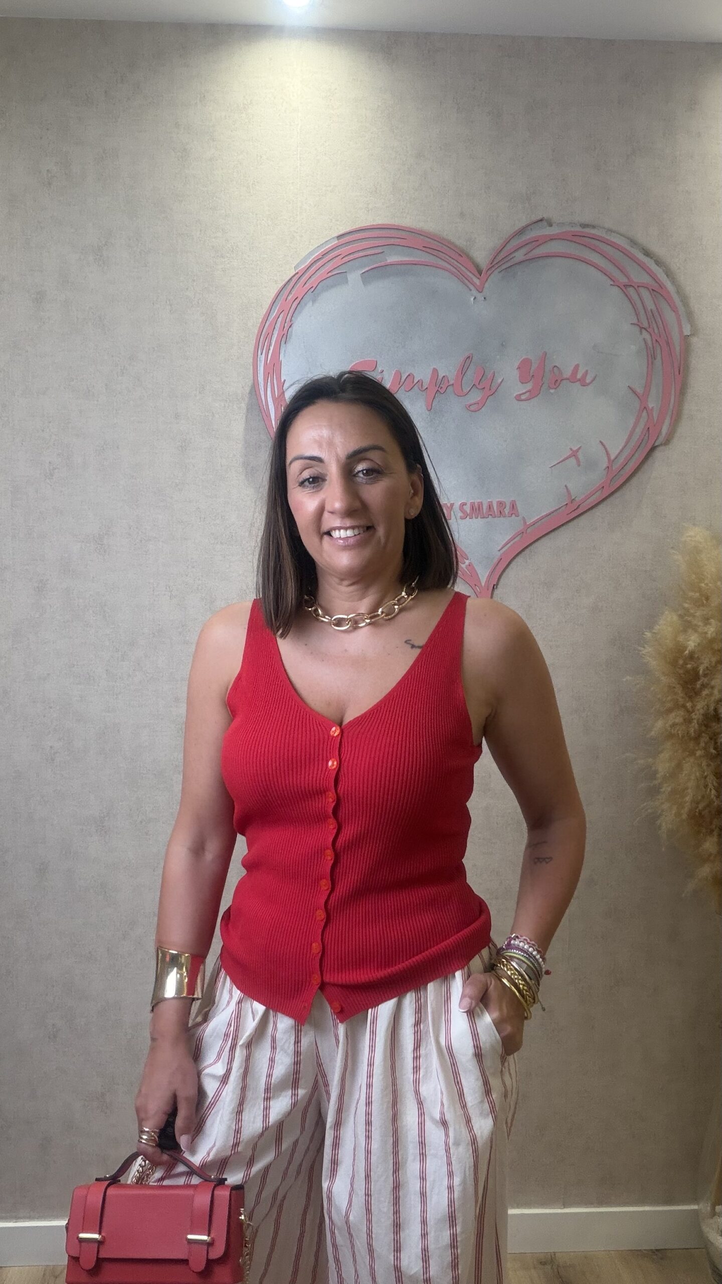 TOP BOTONES ROJO